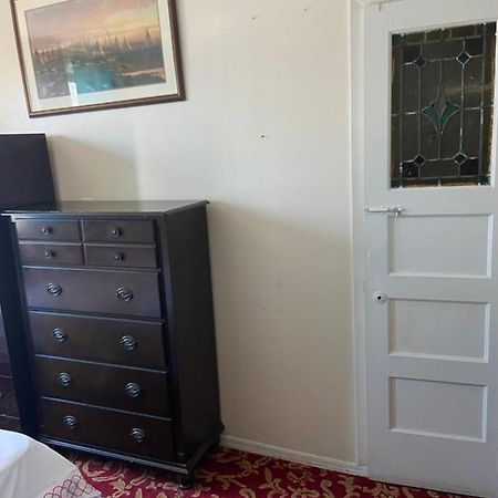 A Peaceful Room In Queens Nova Iorque Exterior foto